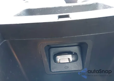 2014 Hyundai Sonata Limited z USA, uszkodzony, nr VIN 5NPEC4AC8EH832600